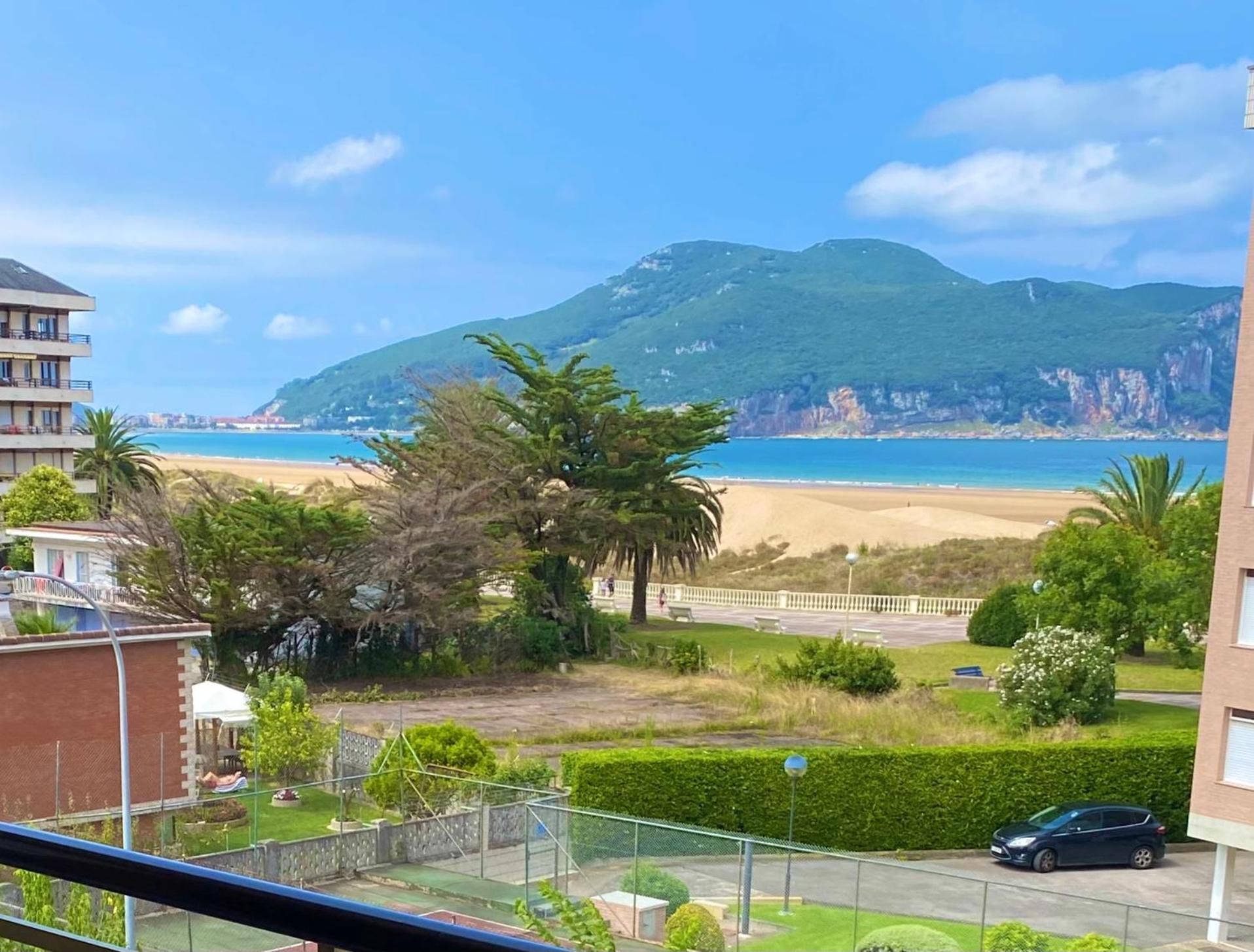 Apartment Laredo Sea Beach Exterior photo